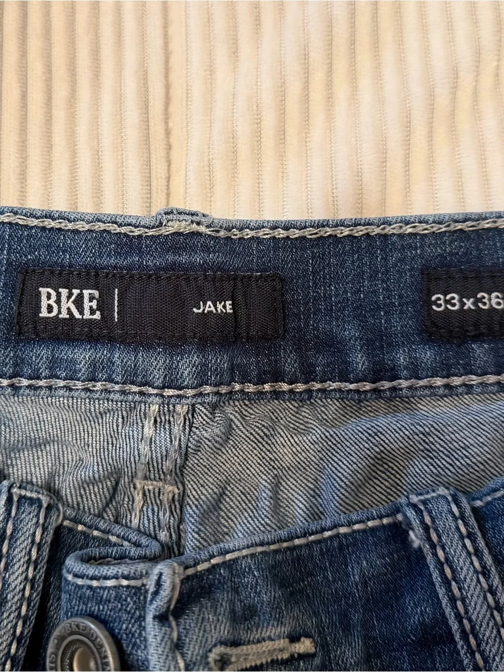 BKE Jake Distressed Bootcut Jeans Men’s 33x36 Light Wash